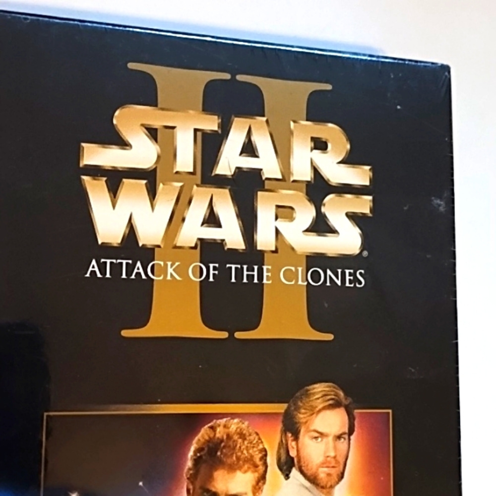 New Special Edition Star Wars - Picture 2 of 7